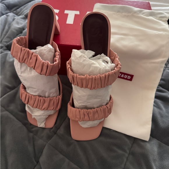 STAUD pink heeled slip on sandals - Picture 4 of 4